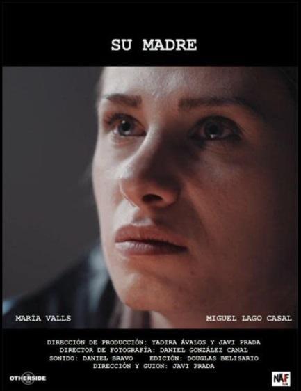 Su madre (C)